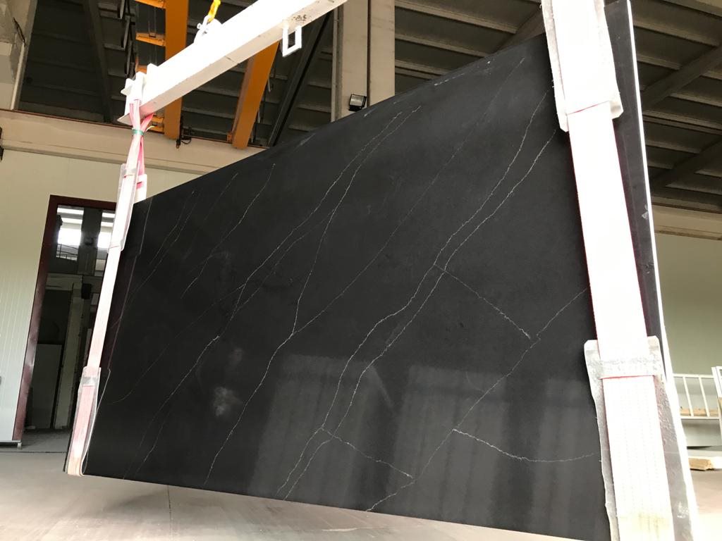 Malzeme secimi ve detay bitisi birlikte planlanir